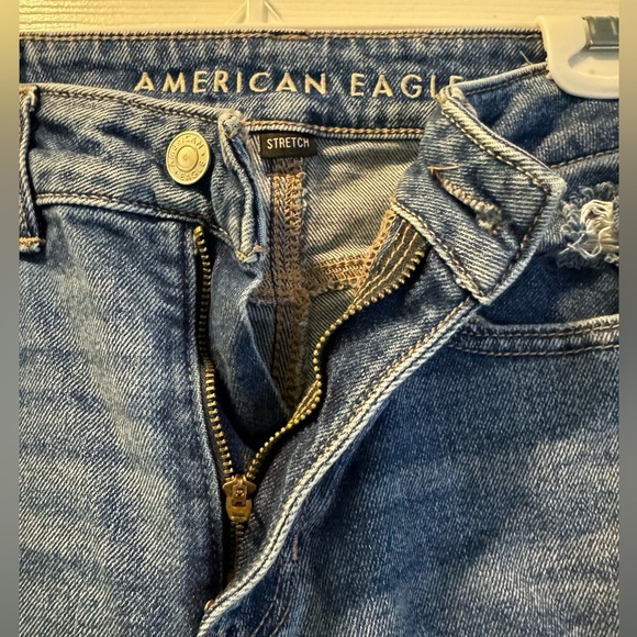 American Eagle High rise stretch mom jeans - Picture 3 of 12